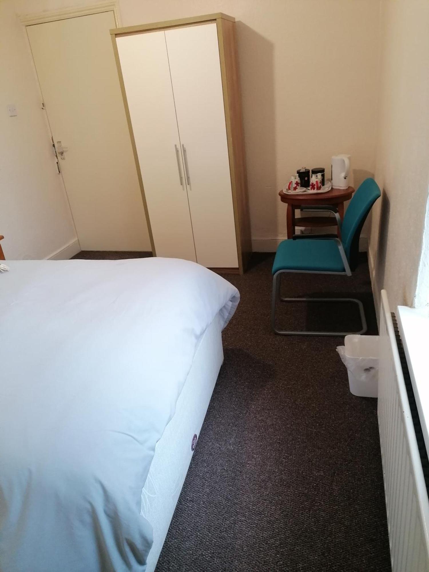 Hygis Home Of Relaxations Stoke-on-Trent Экстерьер фото