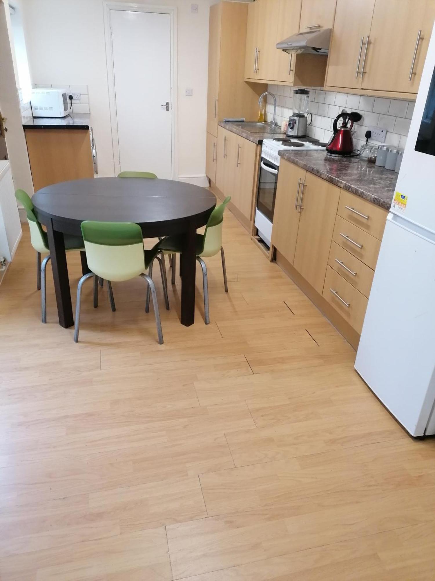 Hygis Home Of Relaxations Stoke-on-Trent Экстерьер фото